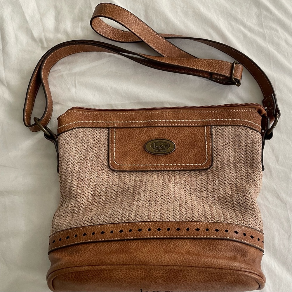 B.O.C Callahan Straw‎ Crossbody Shoulder Bag Brown Zip Snap Adjustable Strap